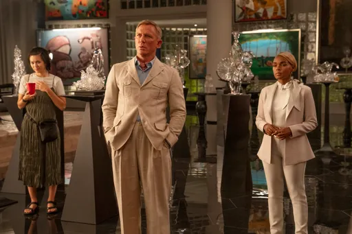 丹尼爾克雷格被爆007人設崩壞 《鋒迴路轉》戲裡戲外瘋迷劇本殺