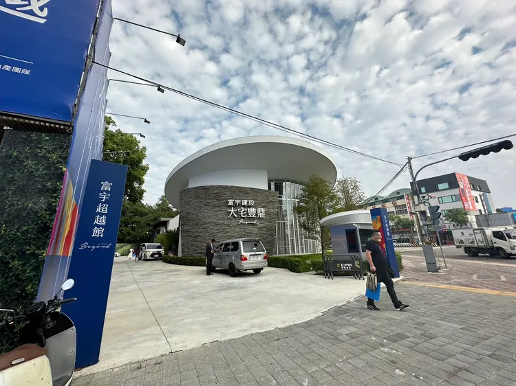 預售案「大宅豐鼎」基地超過2000坪，每坪成交價48-50萬元。王鈞生攝