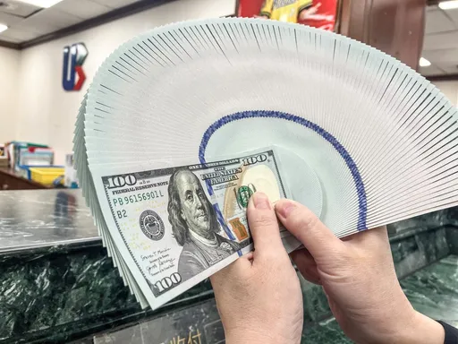 小資族最愛美元高利吸金 小資金創造新財富