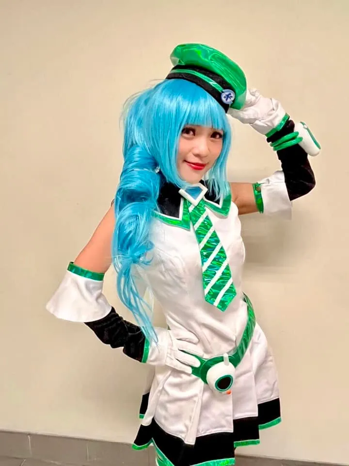 高雄市議員黃捷的Cosplay造型。翻攝自黃捷臉書