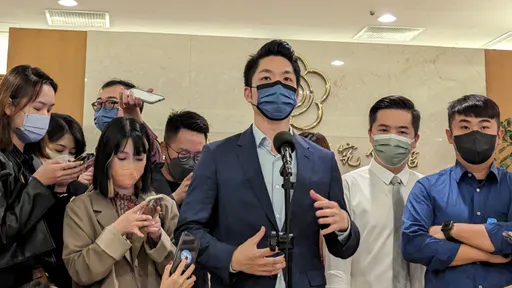 蔣萬安還原「擋救護車」始末 不忘拖陳時中下水「絕不闖紅燈」