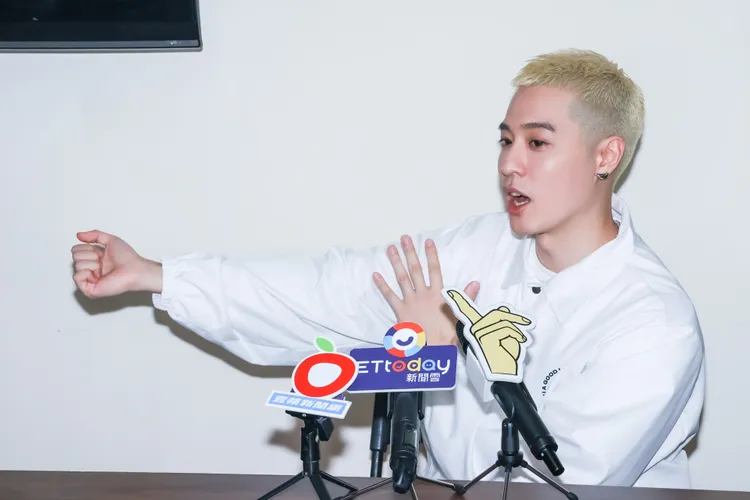 周湯豪這次演唱會凡事親力親為。趙世平攝