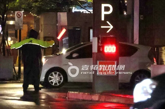 高嘉瑜平時駕駛85萬元的油電混合車代步。特勤中心攝