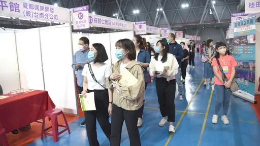 饭店大缺工56K抢人 劳动部首办观光业征才释上千职缺