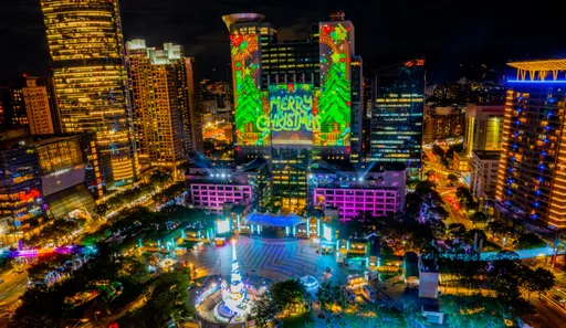 下樓就是新北耶誕城!住板橋五星酒店送聖誕大餐美食籃 每晚5千有找