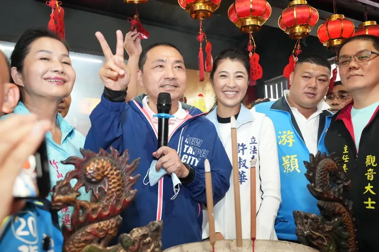 侯友宜來到南投縣助選許淑華，得到民眾熱烈回應。許淑華團隊提供