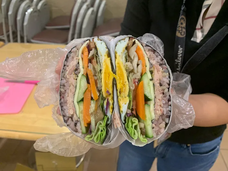 麥得飯糰好看又好吃。門諾醫院提供