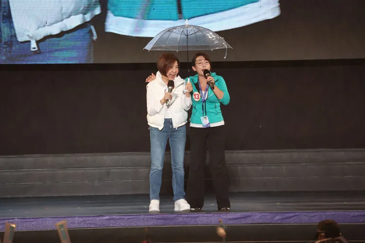 于美人出面挺林珍羽。翁玉信攝