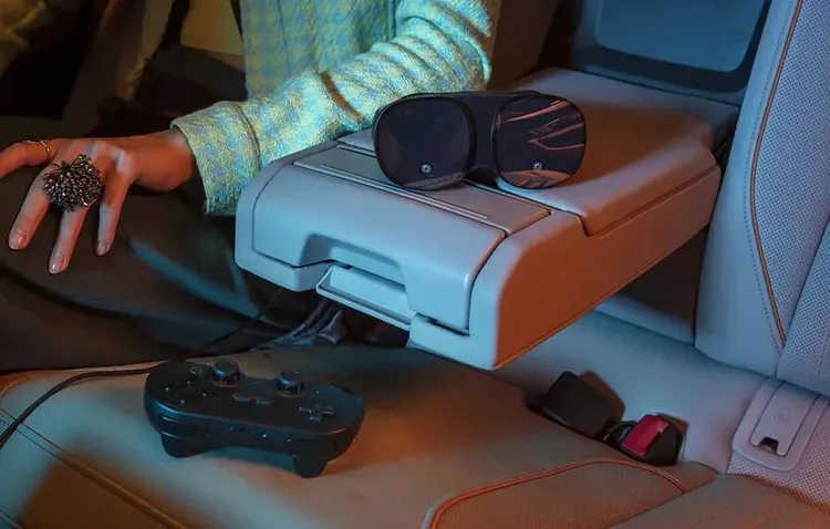 宏達電車用元宇宙來了！攜holoride推車載娛樂系統Pioneers’ Pack 打入奧迪。翻攝自官網
