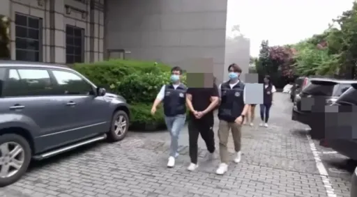 進口零食藏1kg大麻花!檢警摃上開花 在他家又查獲75株大麻