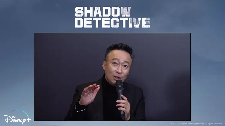 李星民難忘台灣的火鍋，對機車族都有戴好安全帽印象深刻。Disney+提供