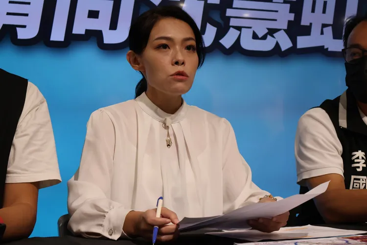 高虹安今天（22日）也表示，不實的言論她已經委請律師進行蒐證， 不排除後續有法律行動。黃羿馨攝