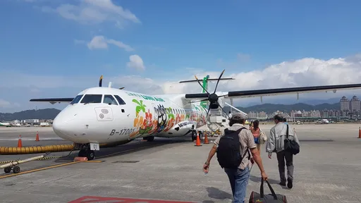 澎湖海空交通大砍班惹民怨 立榮僅剩3班次!最晚航班下午起飛