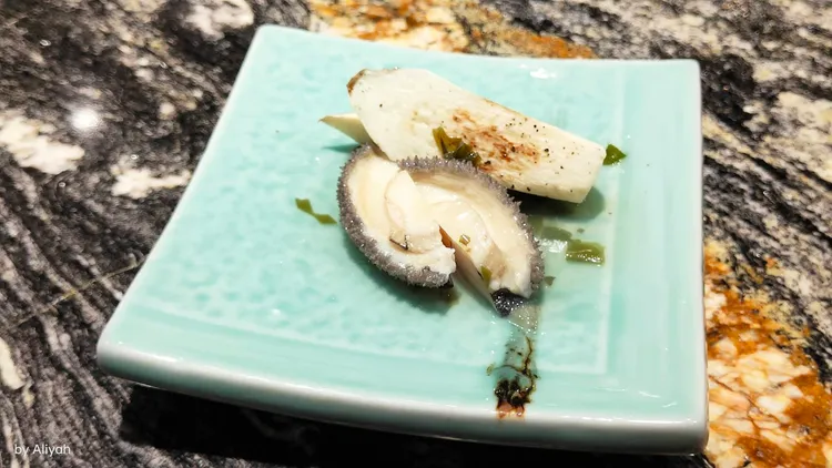 活鮑/海藻/蛤汁海苔。業者提供