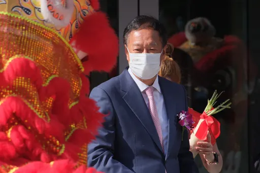 郭台銘：金錢不是萬能、政治不代表一切　三個感想「Touch your heart」