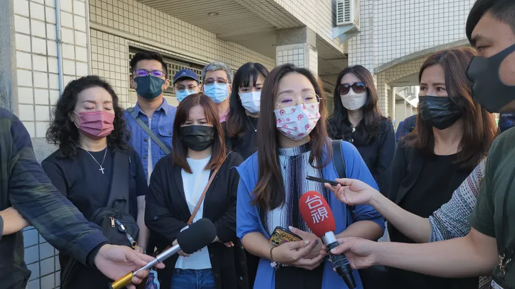 陳姓家屬表示無法接受判決結果。黃瑞娟攝