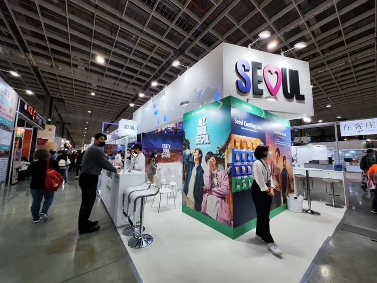 展館內設有11個地方政府以及3個機場相關單位，一同攜手推廣韓國旅遊。田欣雲攝