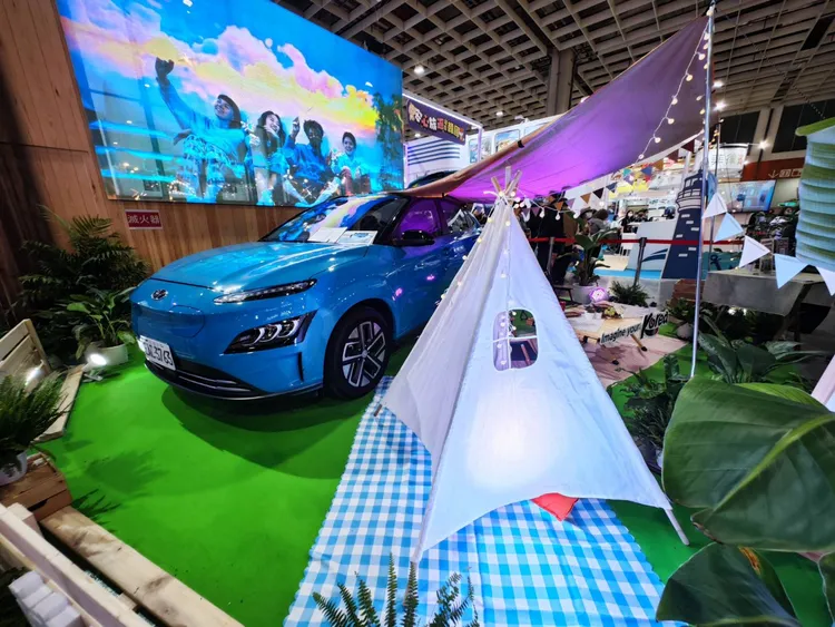 韓國館內分為舞台區、韓流區、自駕露營區、地方政府宣傳區、郵輪區、銷售區共六大區域。田欣雲攝