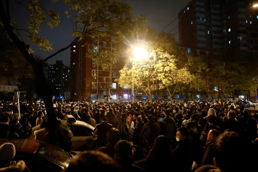 白纸革命大打科技版「猫鼠大战」　约会App也成抗争通讯管道