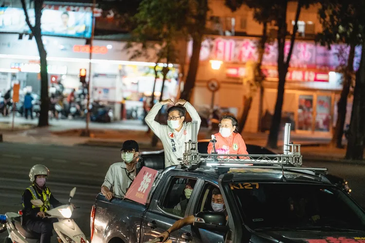 陳其邁指選前會以車隊掃街拜票行程為主。陳其邁競提供