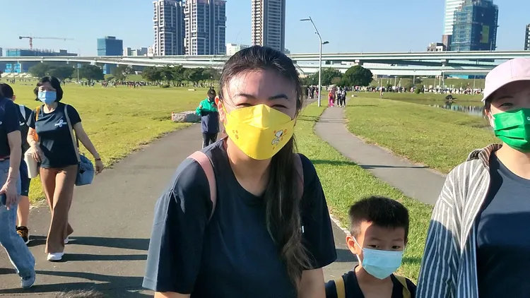 林小姐(30歲)表示，今年是第一次參加，覺得做公益同時還可以運動健身，非常有意義。黃子騰攝