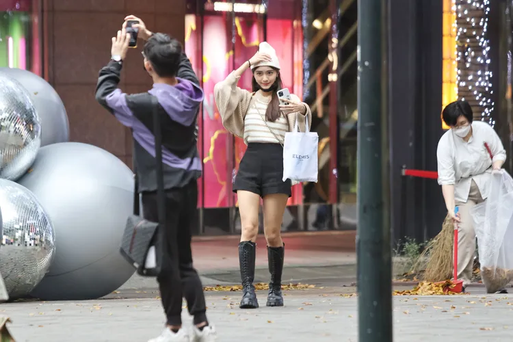 戶外全面脫口罩了!資料照片