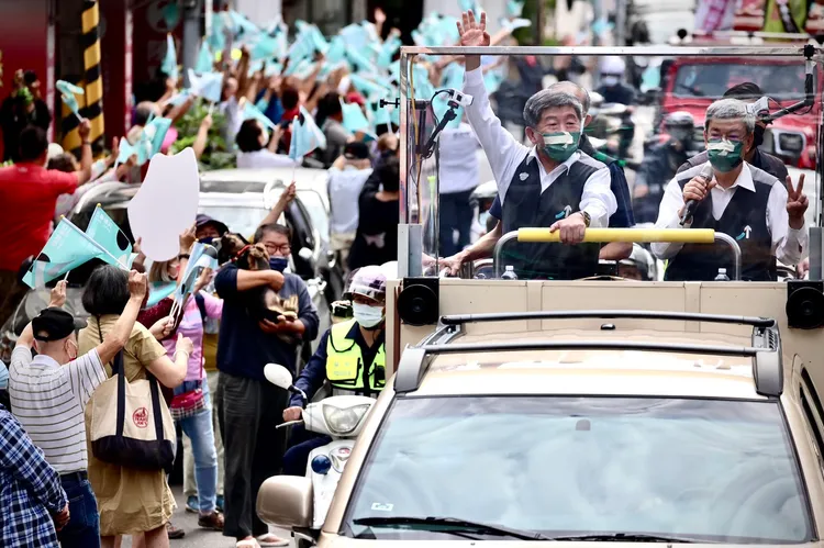 前副總統、中研院士陳建仁選舉期間積極為民進黨參選人站台。林林攝