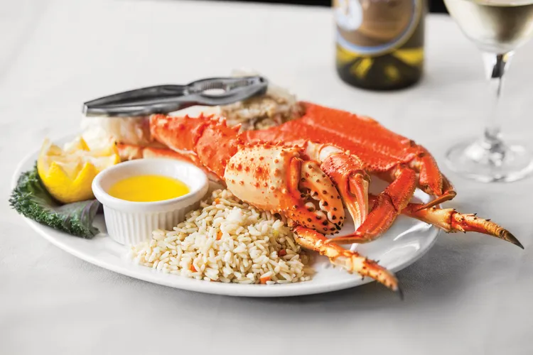 獨家「北上至阿拉斯加」計劃，在遊輪上享受最道地的阿拉斯加風味餐。公主遊輪提供