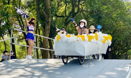 西拉雅趣飛車飆創意!3千名遊客觀戰 「火王爺」奪冠抱走20萬元