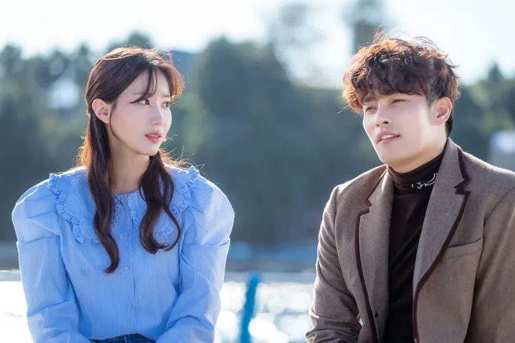 林秀香(左)與成勛演出默契十足，堪稱老夫老妻。衛視中文台提供