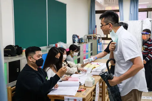 「不主動給公投票」惹民怨 中選會這樣說