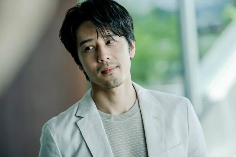 胡宇威要呈現「這世界有醜陋的一面，也有美好的風景」。八大提供