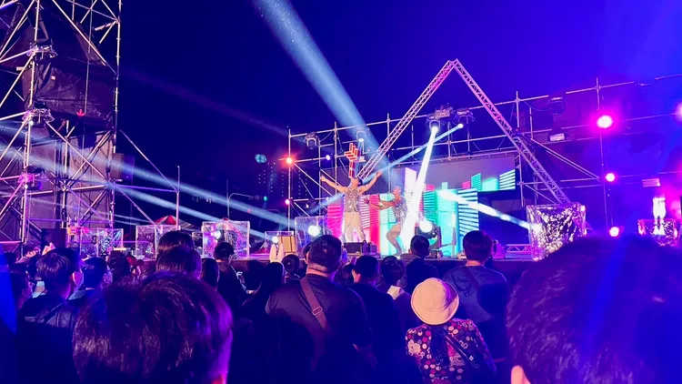 虧雞選情之夜，氣氛嗨爆。林義豐提供