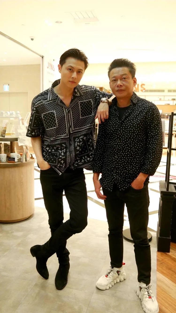 李康生（右）、王子在片中飾演老大和小弟。《山中森林》提供