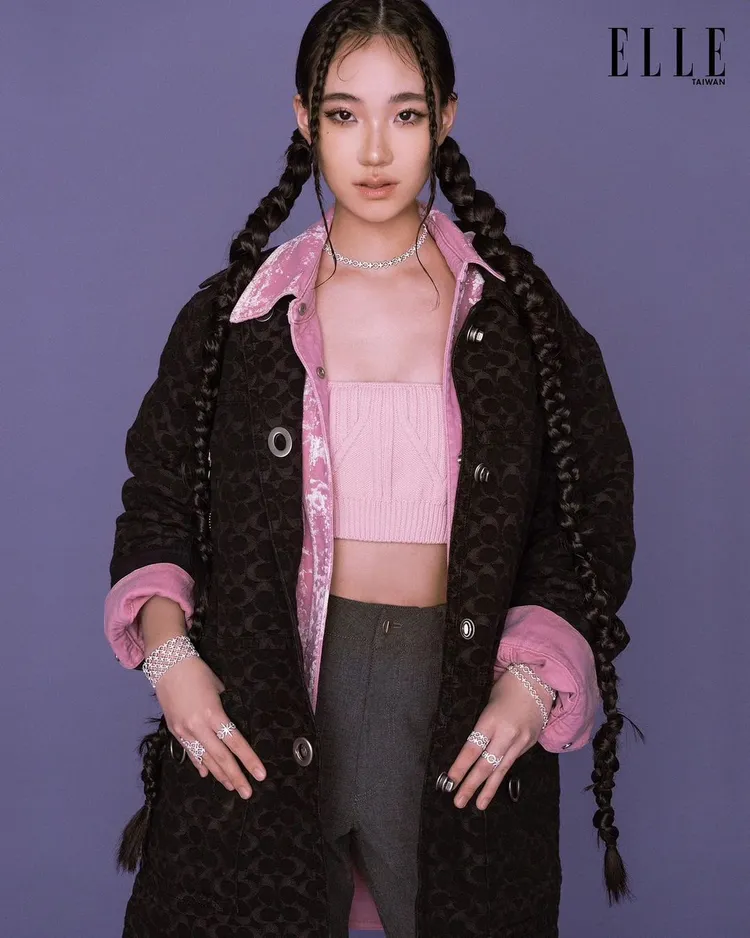 Lily形容媽媽就像「雲朵」，「即使我看不到，還是知道它一直都會存在」。翻攝lilyhsuuuu IG