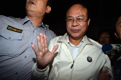 王令麟特助入監特別接見吳乃仁 前典獄長記過2次