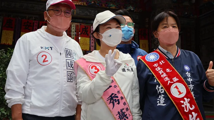 盧秀燕說，今年選舉特別冷，令她對投票率有些擔心，呼籲選民踴躍投票。鮮明攝