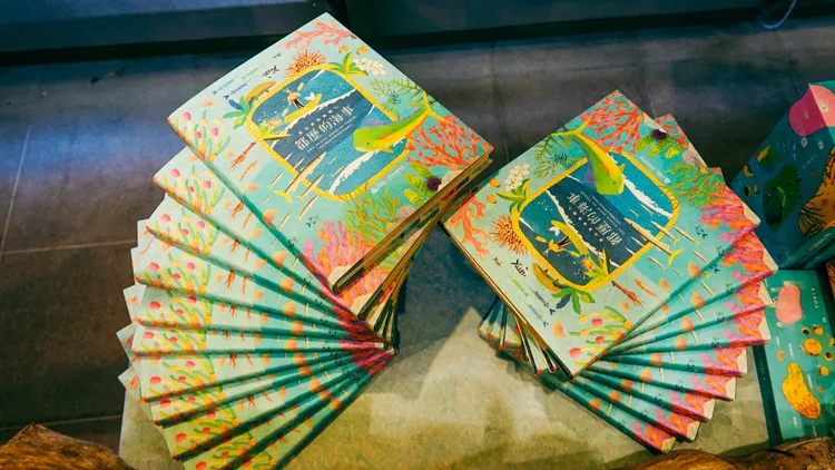 《都歷的海事》一書的著作權與部落族人共享。古和純攝