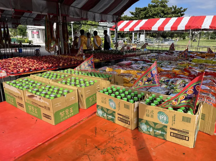 追思法會供品。台東縣府提供