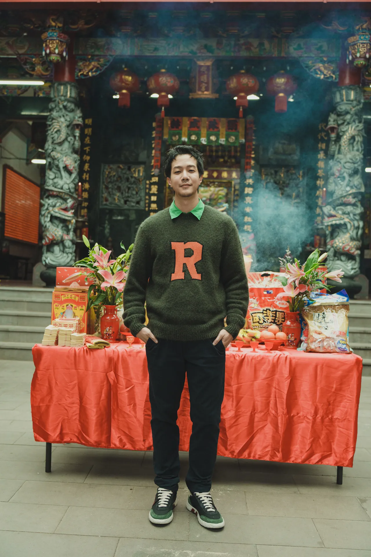 薛仕凌自薦為魔賣命。Netflix提供