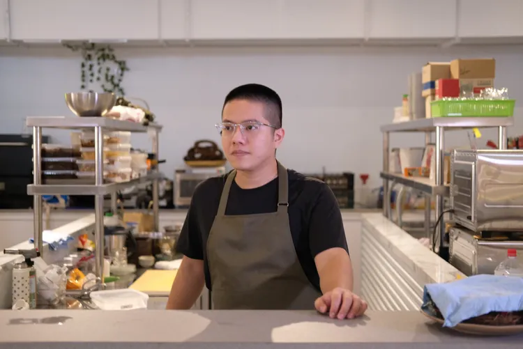 談吐與外型穩重的陳又銘，今年才27歲，求學生時代就已是餐飲業打工仔。葉盛耀攝