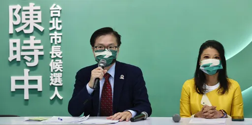 陳時中競辦出2支影片  重拾「指揮官」人設!用寵物兔、泡水車打藍白