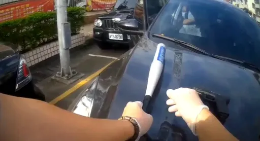 討債18000要求付36000「茶水費」　暴力集團19人遭逮