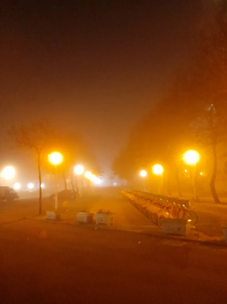 其他網友們也分享濃霧的照片。我是中壢人