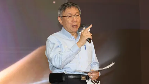 民眾黨前幕僚批柯文哲染黑台北 改誇民進黨「打破藍綠高牆」