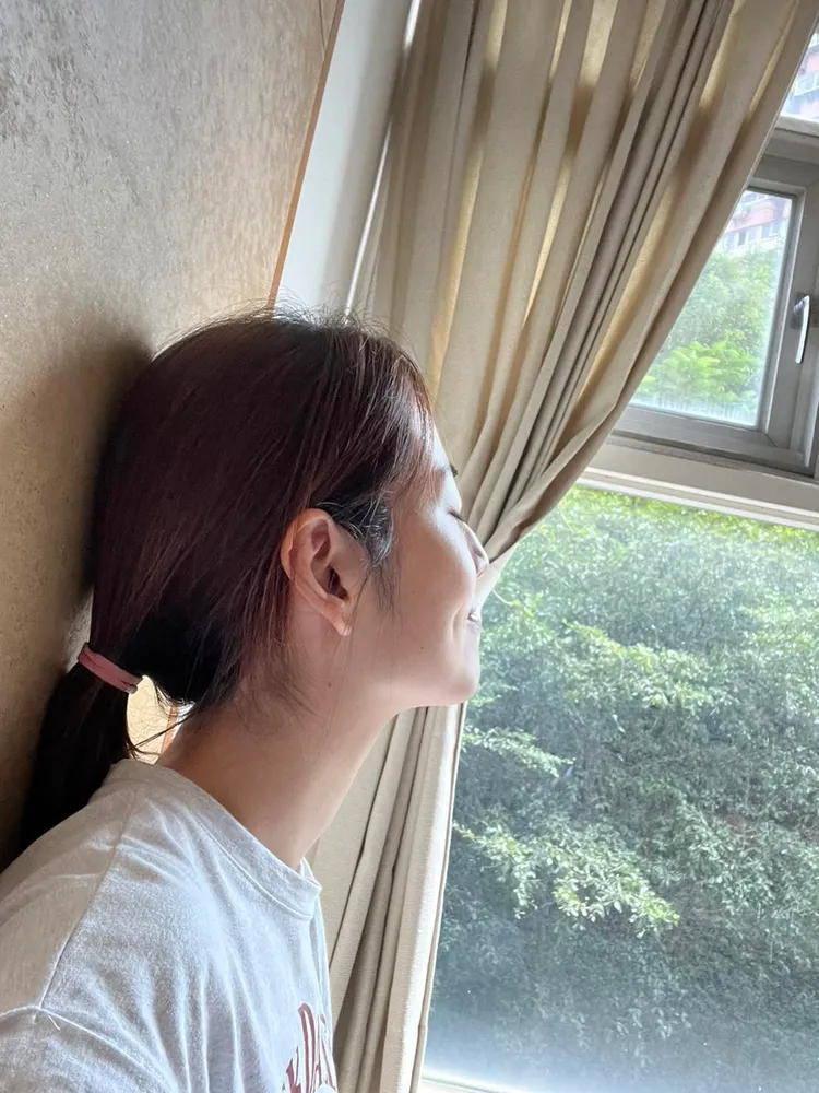 阿諾開心和女兒終於有一個安身立命的地方。翻攝阿諾臉書