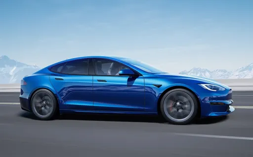 電池與安全帶疑慮　特斯拉將在中國召回8萬輛車