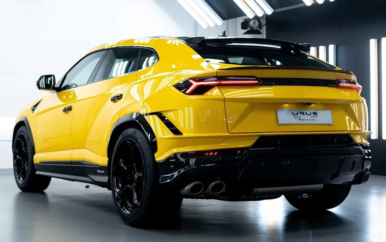 Urus Performante外型看起來更為凶悍。原廠提供