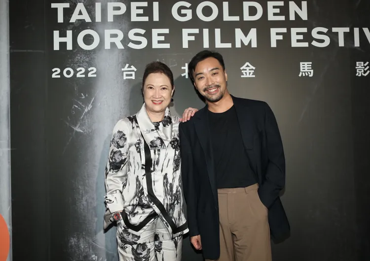 洪慧芳（左）、導演何書銘（右）今出席金馬茶敘。陳明中攝