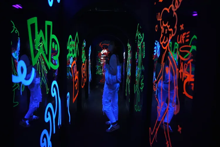 翻修後的鑽石塔內設計了許多極具特色的拍照空間。黃盈甄攝